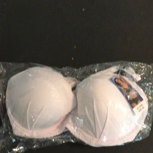 ❤️Final Sale❤️NWT White Underwire Bra